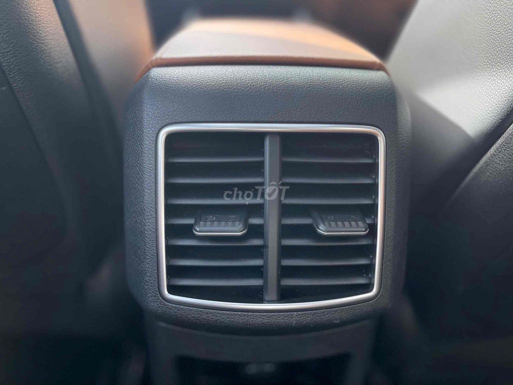 Kia Sportage 2022 Signature 2.0D - 34000 km. Mua bán Ô tô tại Thành phố Thuận An Bình Dương được đăng bởi Phạm Nguyễn Hồng Nhung hình 17