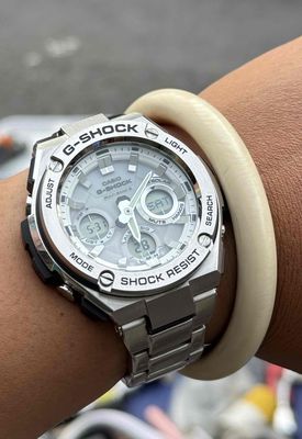 Casio Gshock GST-W110D. Mua bán Đồng hồ tại Quận Tân Bình Tp Hồ Chí Minh được đăng bởi Chuyên Bán Đồ 2hand