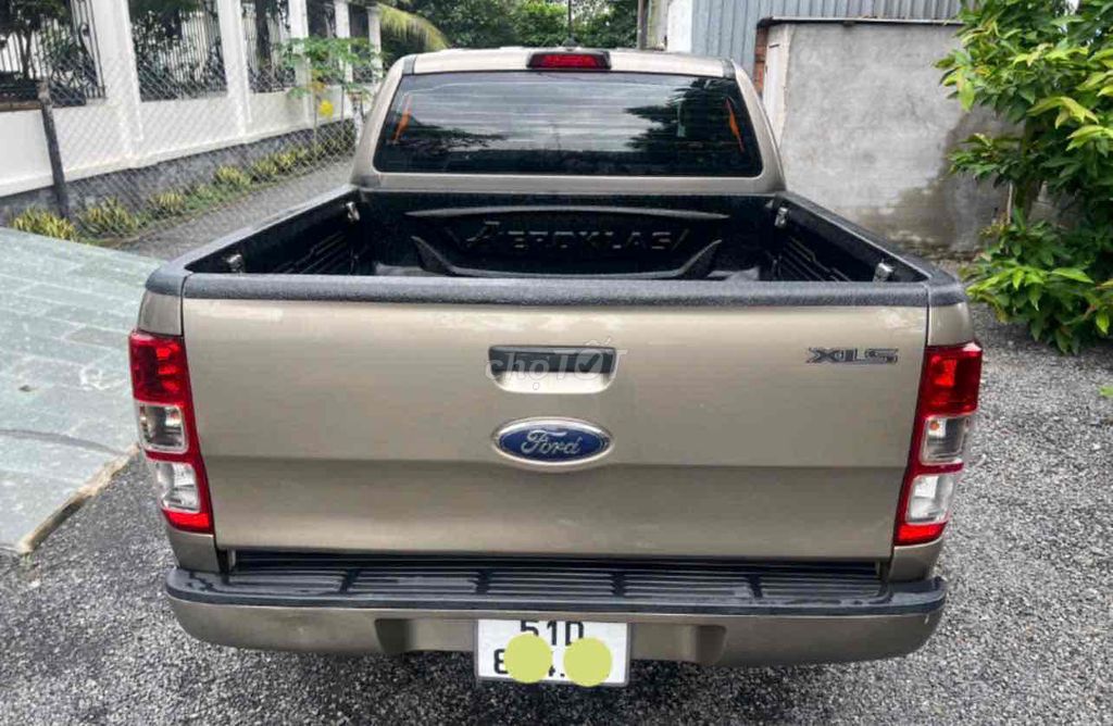 Ford Ranger 2020 XLS 2.2 Vàng cát. Mua bán Ô tô tại Huyện Hóc Môn Tp Hồ Chí Minh được đăng bởi Trần Văn Đoan hình 10
