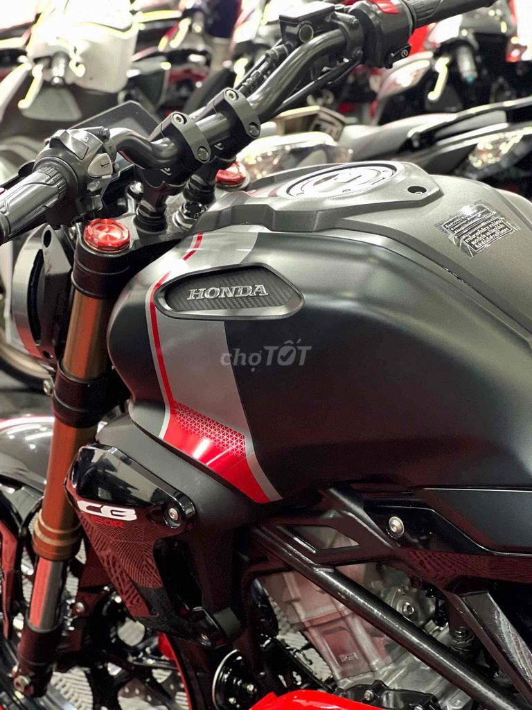 🔥HONDA CB 150R 2020 NHẬP THÁI BSTP 9CHỦ 19000KM🔥. Mua bán Xe máy tại Thành phố Thủ Đức Tp Hồ Chí Minh được đăng bởi Xe Máy Thủ Đức 413 hình 6