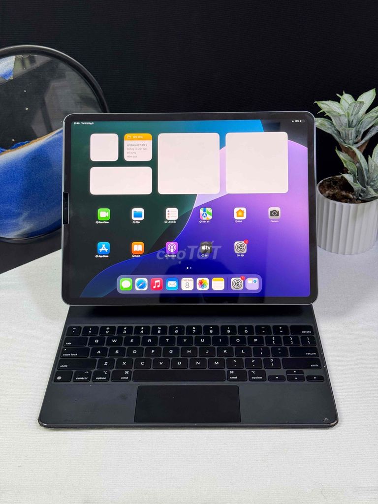 iPad Pro 12.9” M1 128GbB Wifi Kèm Magic keyboard. Mua bán Máy tính bảng tại Quận Tân Bình Tp Hồ Chí Minh được đăng bởi ĐỒ MỚI GIÁ CŨ hình 1