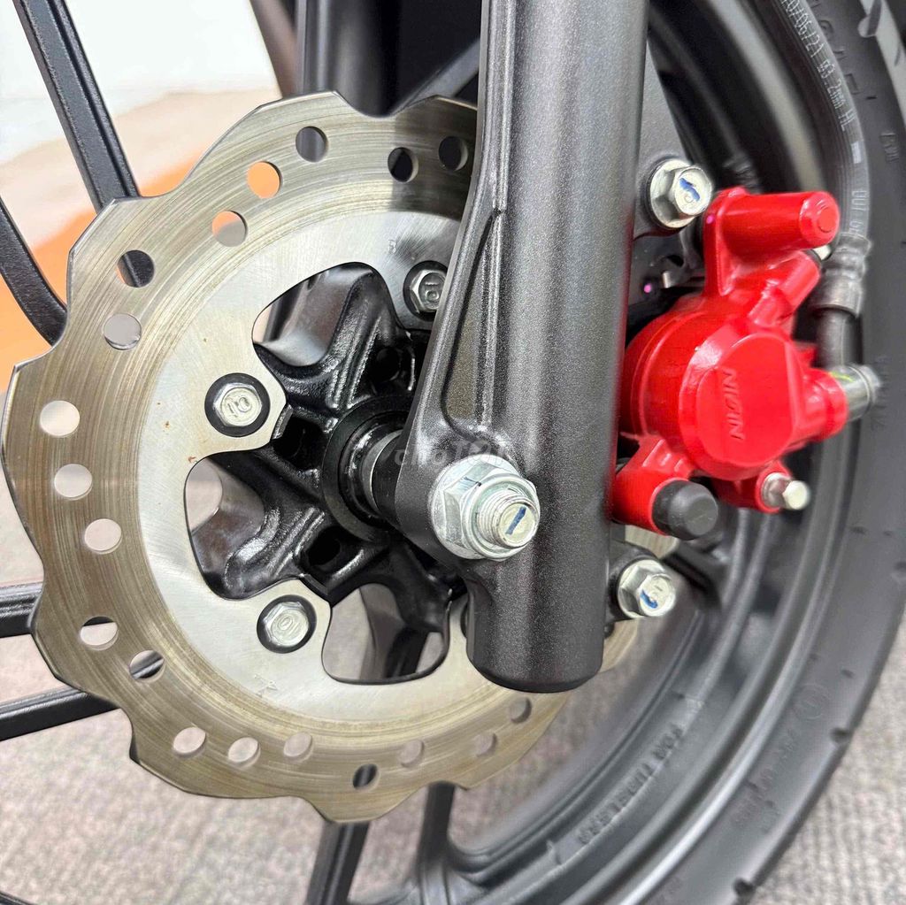 Honda Click Thái 150i 2022 Trắng Đỏ 933 km. Mua bán Xe máy tại Quận Bình Tân Tp Hồ Chí Minh được đăng bởi Hữu Trọng hình 9