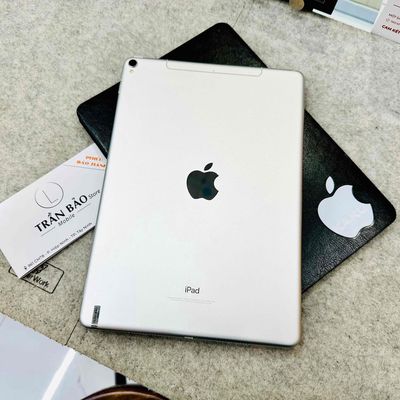 iPad Pro 10.5" 64Gb 4G Wifi 99.99% - Bán Trả Góp. Mua bán Máy tính bảng tại Thành phố Tây Ninh Tây Ninh được đăng bởi Trần Bảo Store Mobile Tây Ninh