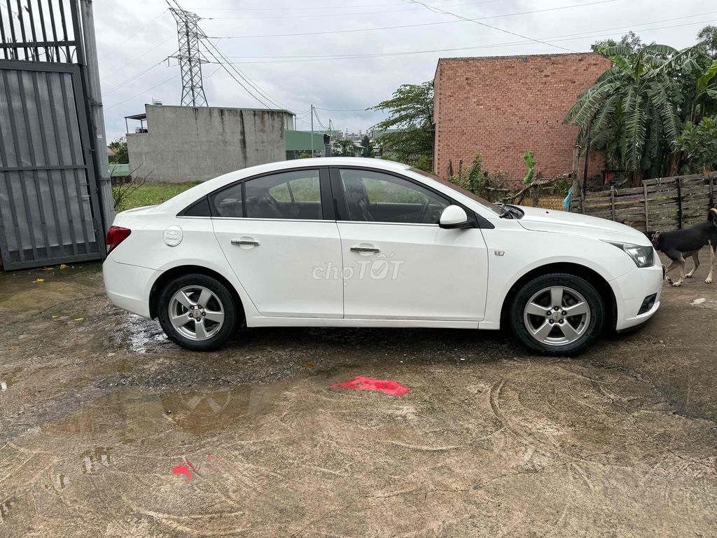 Chevrolet Cruze 2013 - 84000 km. Mua bán Ô tô tại Huyện Trảng Bom Đồng Nai được đăng bởi minh hình 2
