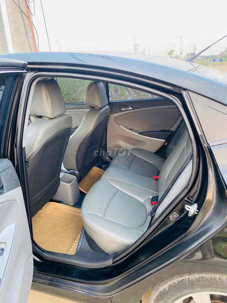 Hyundai Accent 2014 1.4 MT - 106450 km. Mua bán Ô tô tại Thị xã Duy Tiên Hà Nam được đăng bởi truong anh tuan hình 17