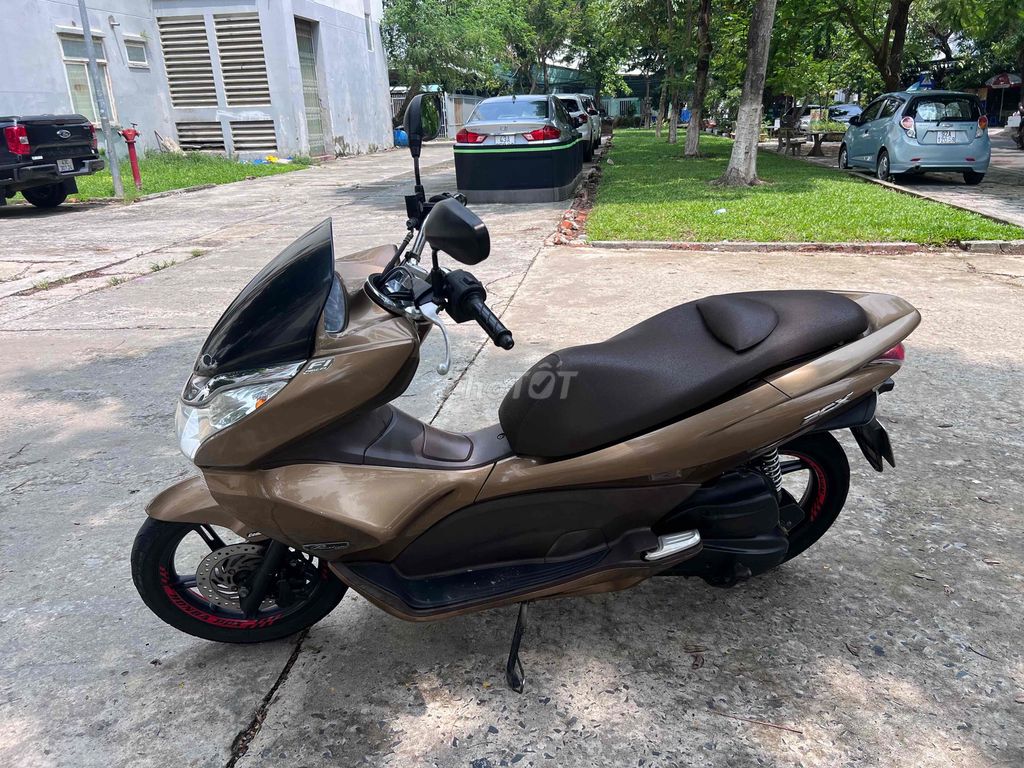 Хонда PCX 2010 импортная коричневая