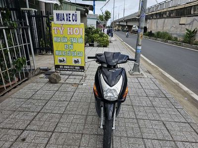Xe đẹp máy zin im ru như xe điện bs65 9. Mua bán Xe máy tại Quận Ninh Kiều Cần Thơ được đăng bởi Tý hơi