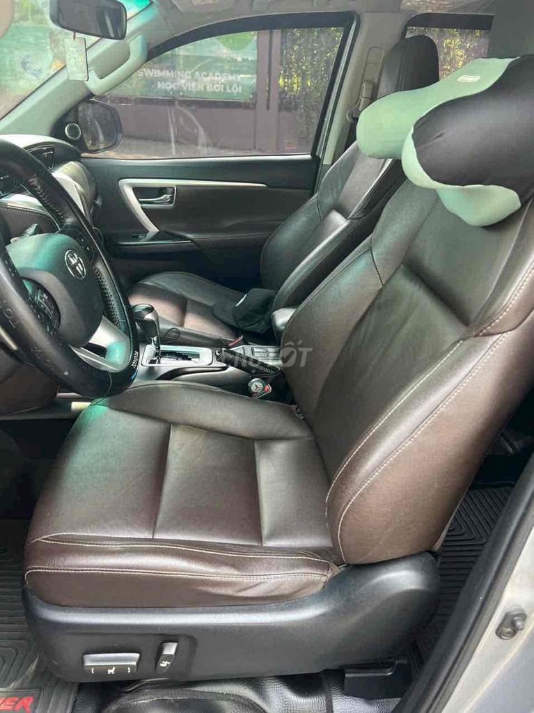 Toyota Fortuner 2019 2.7V 4x2 AT - 100000 km. Mua bán Ô tô tại Quận Tân Phú Tp Hồ Chí Minh được đăng bởi Huỳnh Thành hình 11