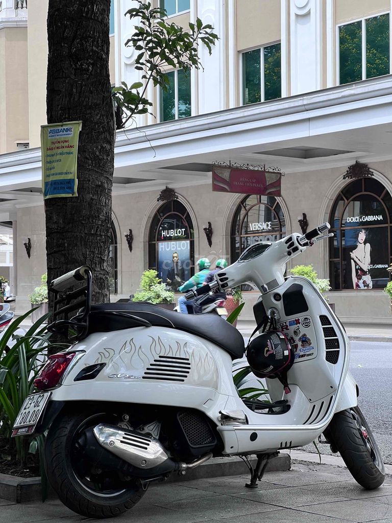 Cần bán vespa gts 150cc 2022 đẹp lướt. Mua bán Xe máy tại Quận Thanh Xuân Hà Nội được đăng bởi fb Minh Vương Smartphone Korea hình 17