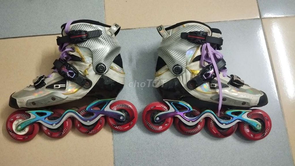 Giày patin carbon Micro Delta Force Jet 40. Mua bán Đồ thể thao, Dã ngoại tại Quận 10 Tp Hồ Chí Minh được đăng bởi Trần Tuấn Hải hình 1
