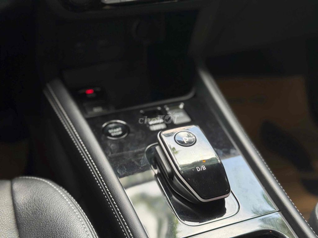 Nissan Kicks 2023 e-Power V - 190000 km