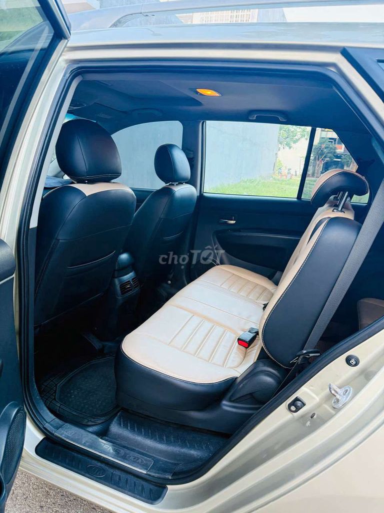 Kia Carens 2012 số tự động zin nguyên full Option. Mua bán Ô tô tại Thành phố Phan Rang-Tháp Chàm Ninh Thuận được đăng bởi NT hình 9