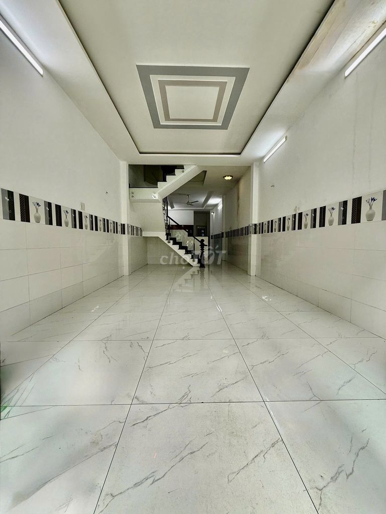 Mặt tiền Hiền Vương 4x16m, 2 lầu, 6,7 Tỷ