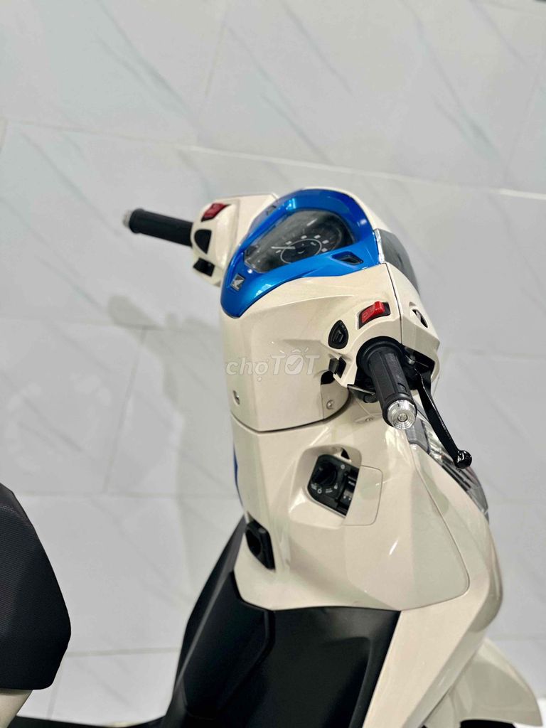 lead kiểng. Mua bán Xe máy tại Thành phố Thủ Đức Tp Hồ Chí Minh được đăng bởi Thắng hoàng hình 10