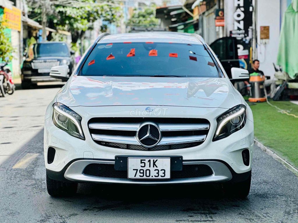 Mercedes Benz GLA 200 Model 2017. Mua bán Ô tô tại Quận 8 Tp Hồ Chí Minh được đăng bởi Hồng Phúc hình 10