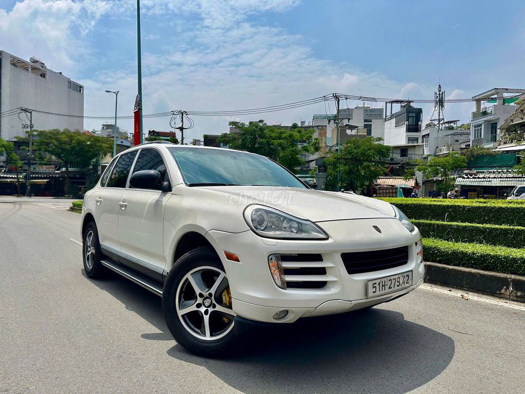 Porsche Cayenne 3.2 rất ít hao xang nhập 2005. Mua bán Ô tô tại Quận Bình Thạnh Tp Hồ Chí Minh được đăng bởi Lê minh quang  hình 7