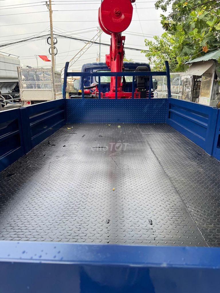 Xe Hyundai Cẩu 3 Tấn 4 Khúc Tải 6 Tấn, Thùng 4,3m. Mua bán Xe tải, xe ben tại Thành phố Thuận An Bình Dương được đăng bởi Ngọc Minh hình 3