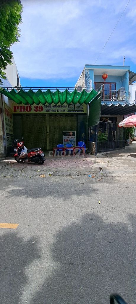 Nhà phố cấp 4 mặt tiền đường Cù Chính Lan,quận Thanh Khê