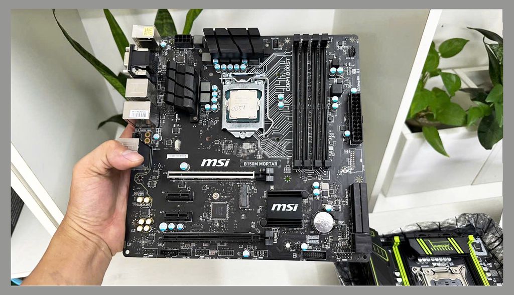 Còn combo đẹp như hình MSI B150 I3 7100