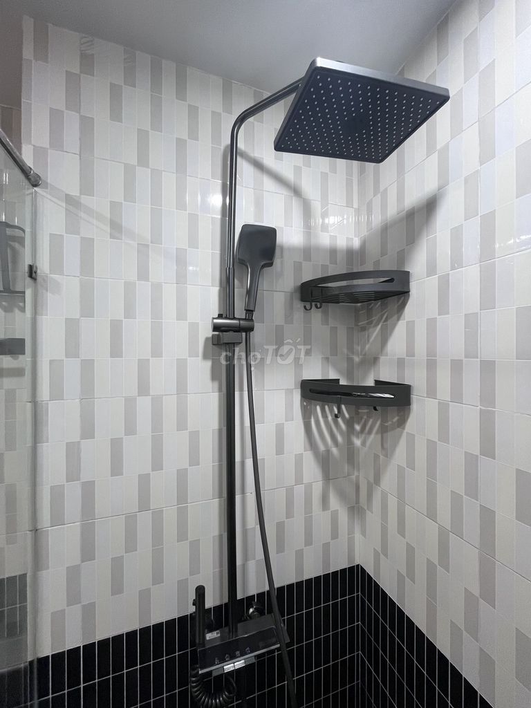 Vòi sen cây. Mua bán Thiết bị vệ sinh, nhà tắm tại Quận Hà Đông Hà Nội được đăng bởi nguyen ngoc huyen hình 1