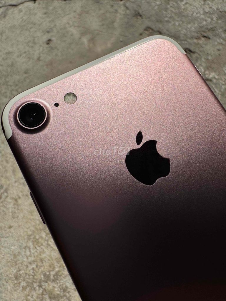 Apple iPhone 7 128GB Rose. Mua bán Điện thoại tại Quận Ninh Kiều Cần Thơ được đăng bởi Khải mobile hình 1