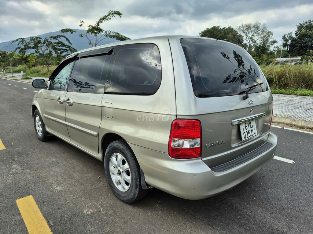 Kia Carnival 2008 AT Xe Rin Cứng ngay Chủ Bán. Mua bán Ô tô tại Huyện Xuân Lộc Đồng Nai được đăng bởi Thanh Tâm hình 2