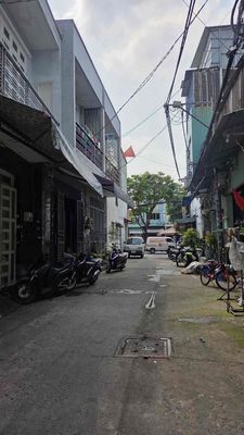 Nhà phố 60 m² · 5 PN · Đường Lê Thúc Hoạch