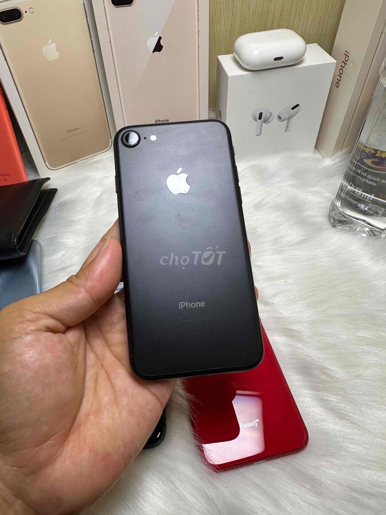 iPhone 7 32GB Đen. Mua bán Điện thoại tại Thị xã Gò Công Tiền Giang được đăng bởi Điện Thoại Giá Rẻ hình 1