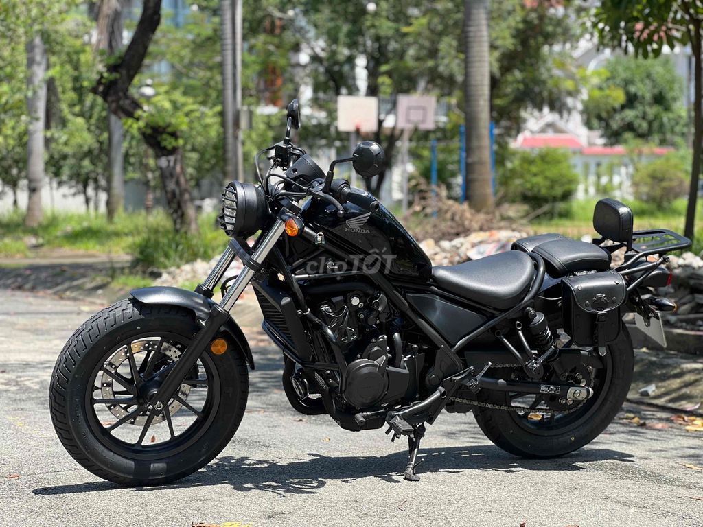 Honda Rebel 500 2019, черная, 7800 км, с обменом автомобилей.