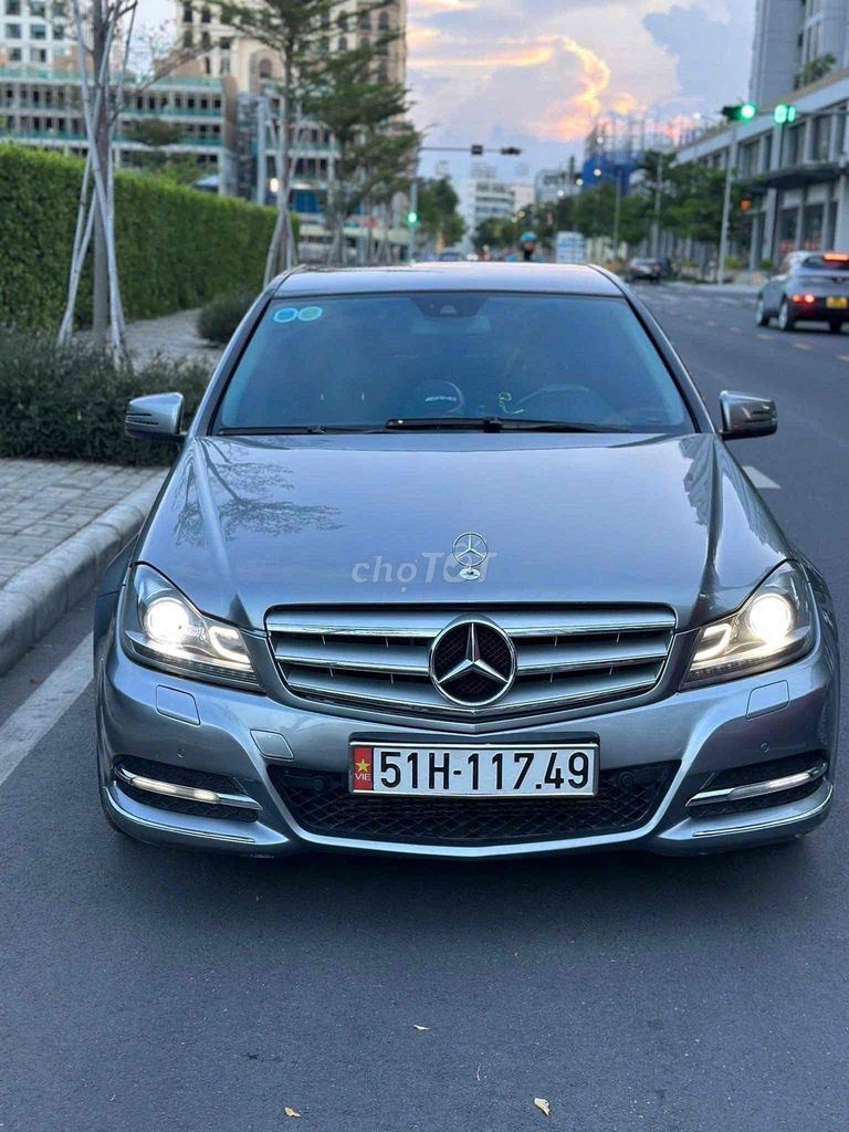 Mercedes Benz C Class 2012 C200 - 780000 km. Mua bán Ô tô tại Quận 7 Tp Hồ Chí Minh được đăng bởi Bảo Anh hình 11