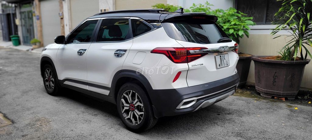 Kia Seltos Premium 1.4 AT 2022 - 1 đời chủ cực mới. Mua bán Ô tô tại Quận Gò Vấp Tp Hồ Chí Minh được đăng bởi Ô Tô Cũ hình 3