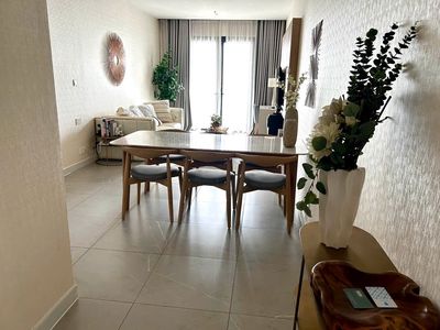 Chính chủ bán căn hộ Zenity 113m2 giá chỉ 13.2 tỷ. Mua bán căn hộ/chung cư tại Quận 1 Tp Hồ Chí Minh được đăng bởi Lê Phương