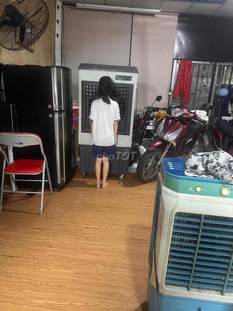 Quạt điều hòa hơi nước lớn 90% mới. Mua bán Quạt tại Thị xã Tân Uyên Bình Dương được đăng bởi thanh ly gia kho  hình 1