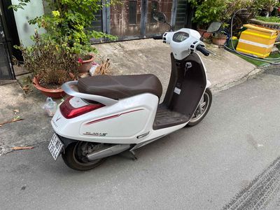 VinFast Klara S 2021 Trắng. Mua bán Xe điện tại Quận Gò Vấp Tp Hồ Chí Minh được đăng bởi Trần Trọng Thuận