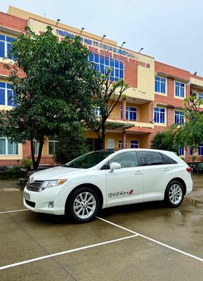 Toyota Venza, xe gia đình cán bộ sử dụng giữ gìn. Mua bán Ô tô tại Quận Cẩm Lệ Đà Nẵng được đăng bởi Anh Bình