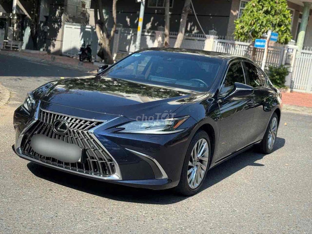 Lexus Es250 2023 photo 2