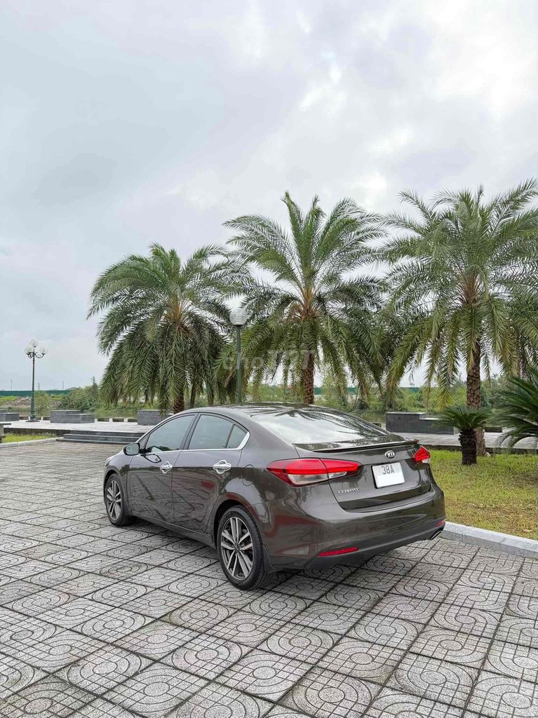 Kia Cerato 2016 1.6 AT - 100000 km. Mua bán Ô tô tại Thành phố Hà Tĩnh Hà Tĩnh được đăng bởi Hải Đường Auto 33 hình 2