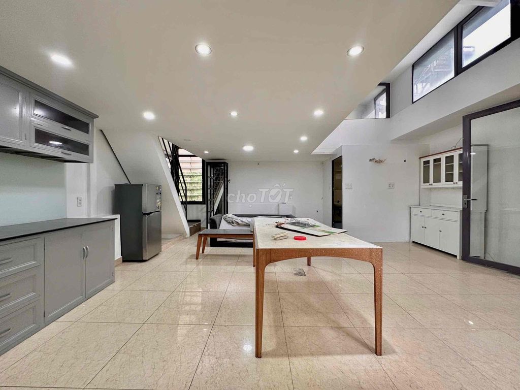 🔥🔥Căn Hộ Penhouse 2PN, Hơn 100m2, Lê Văn Sỹ, P11, Phú Nhuận