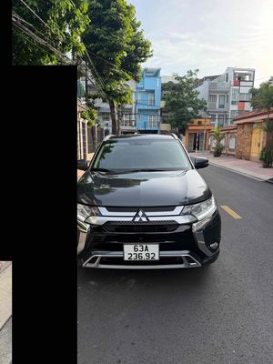 Mitsubishi Outlander CVT 2.0 đời cuối 2023,,