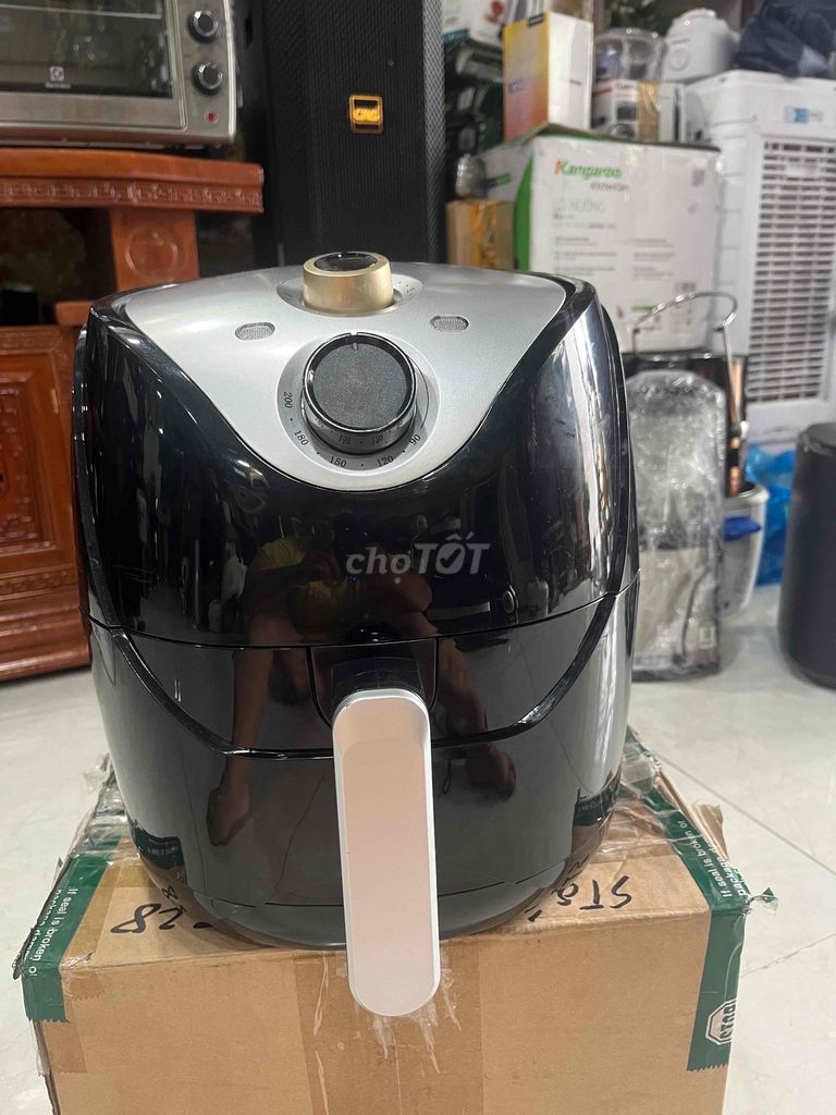 Nồi chiên không dầu Rapido RAF5.0M 5 lít