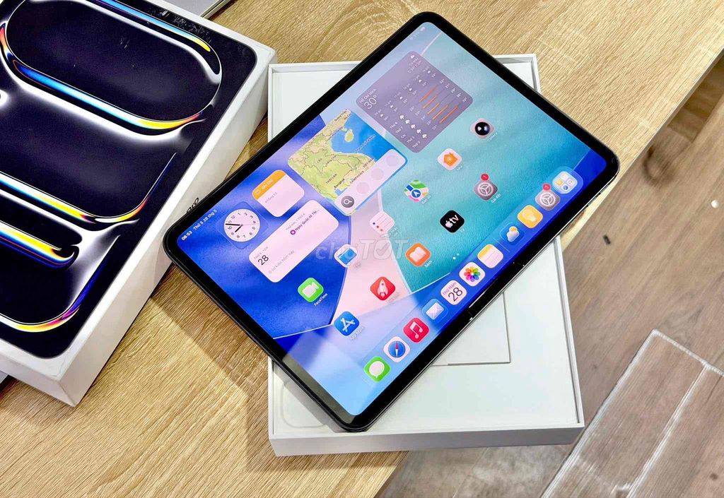 Apple iPad Pro M5 256GB Xám. Mua bán Máy tính bảng tại Thành phố Biên Hòa Đồng Nai được đăng bởi Nguyễn Nam hình 1