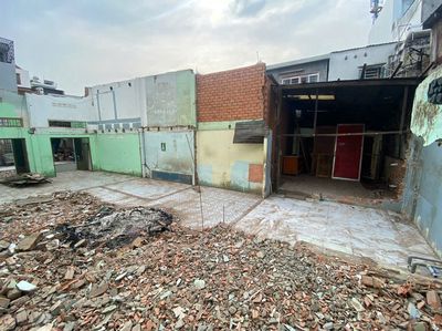 Bán đất nền Quận 7 – Vị trí tiềm năng, giá tốt. Mua bán đất tại Quận 7 Tp Hồ Chí Minh được đăng bởi Lê Thị Thanh Trúc
