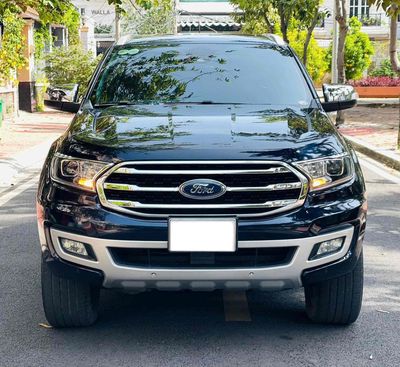 Everest 2 cầu màu Xanh Đen bán tại hãng Ford. Mua bán Ô tô tại Quận Tân Bình Tp Hồ Chí Minh được đăng bởi FORD PHỔ QUANG XE CŨ