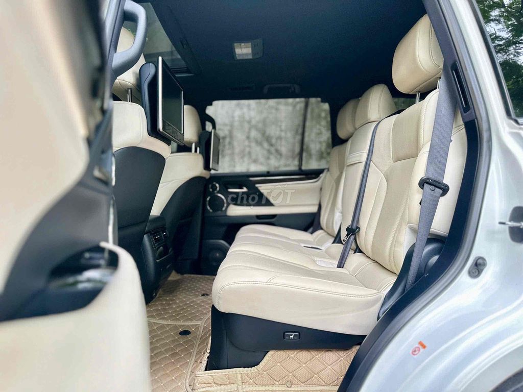 Lexus LX 2***0 km. Mua bán Ô tô tại Quận Cầu Giấy Hà Nội được đăng bởi Xe chất Hà Nội hình 9