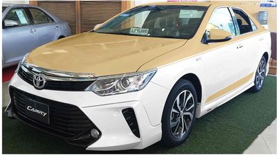 Toyota Camry 2018 2.5Q - 70000 km. Mua bán Ô tô tại Thành phố Tây Ninh Tây Ninh được đăng bởi Kim Tran