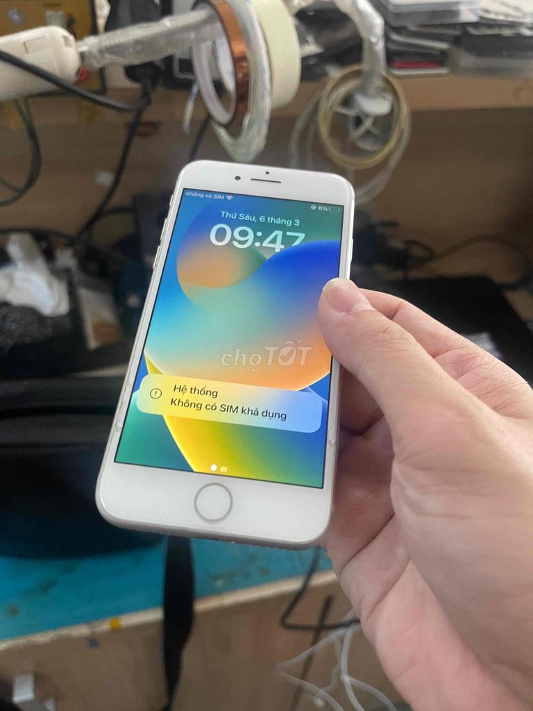 iphone 8 main zin màn zin. Mua bán Điện thoại tại Quận Cẩm Lệ Đà Nẵng được đăng bởi Sim Số Đại Tài hình 1