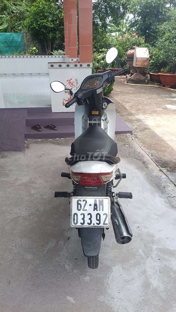 Xe wave 50cc trắng. Mua bán Xe máy tại Huyện Cần Đước Long An được đăng bởi Thịnh hình 3
