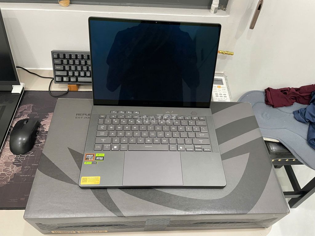 ROG Zephyrus G14 2025 32GB/1TB RTX 5060 fullbox. Mua bán Laptop tại Thành phố Thủ Dầu Một Bình Dương được đăng bởi Nghiện Công Nghệ hình 1