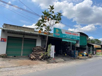 Cần bán 3 căn mặt tiền đường Dương diễn Nghệ. Mua bán nhà ở tại Huyện Long Thành Đồng Nai được đăng bởi trần hùng