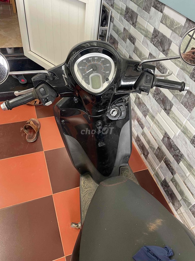 cần bán janus 2017 khoá SMK. Mua bán Xe máy tại Thành phố Đà Lạt Lâm Đồng được đăng bởi Hoàng Ngọc Vũ hình 2